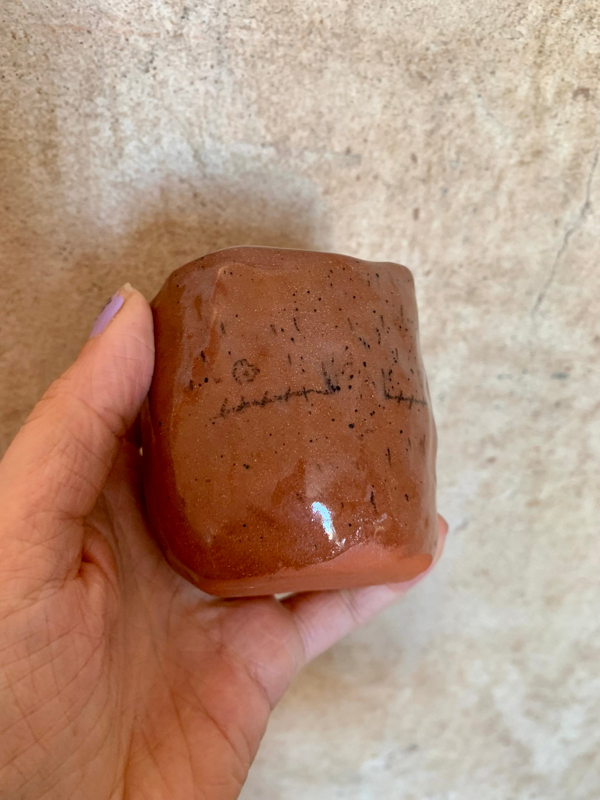 MUG-medium-chest